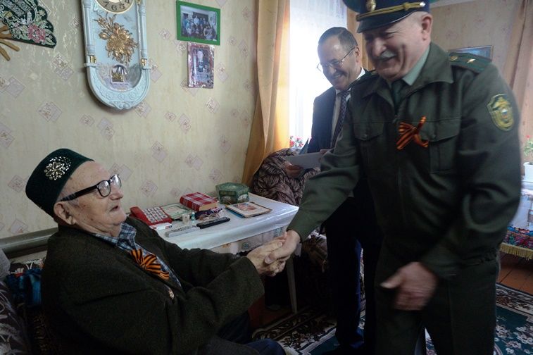 Балтачта Бөек Ватан сугышы ветераннарын хөрмәтләделәр(+фоторепортаж)