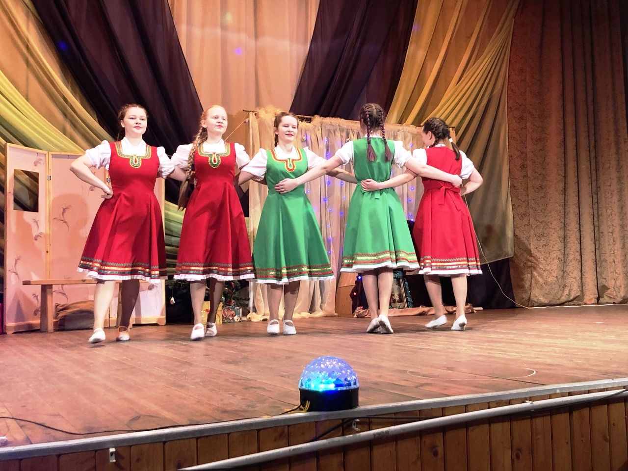 В Ципьинском ДК прошел рождественский концерт (фоторепортаж)
