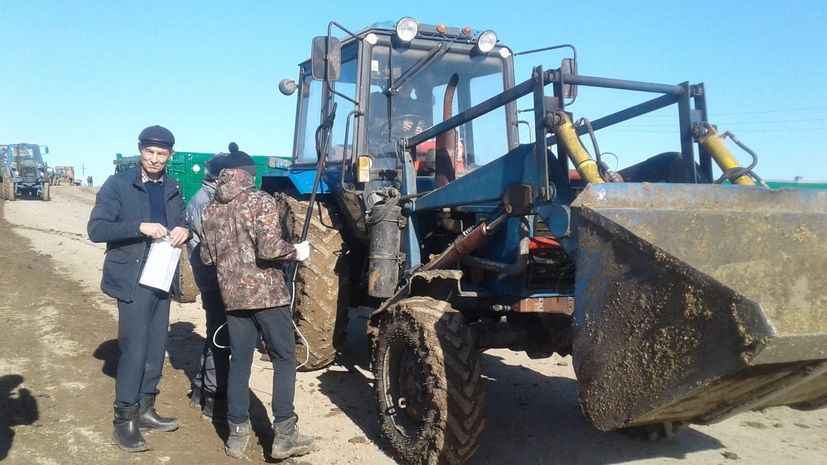 "Смәел " хуҗалыгының 50 тракторы хәзерлек сызыгына басты