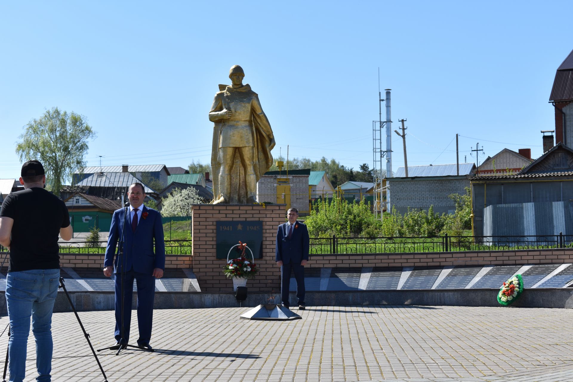 Районыбызда Җиңү  көне билгеле бер шартларда билгеләп үтелде (фоторепортаж)