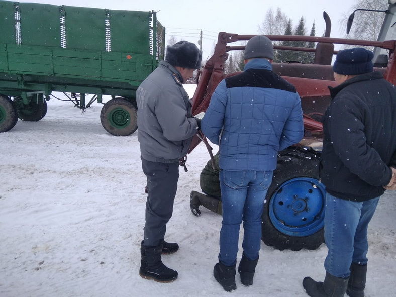 «Бөрбаш»лылар техника төзеклеге буенча имтихан тотты (+фоторепортаж)