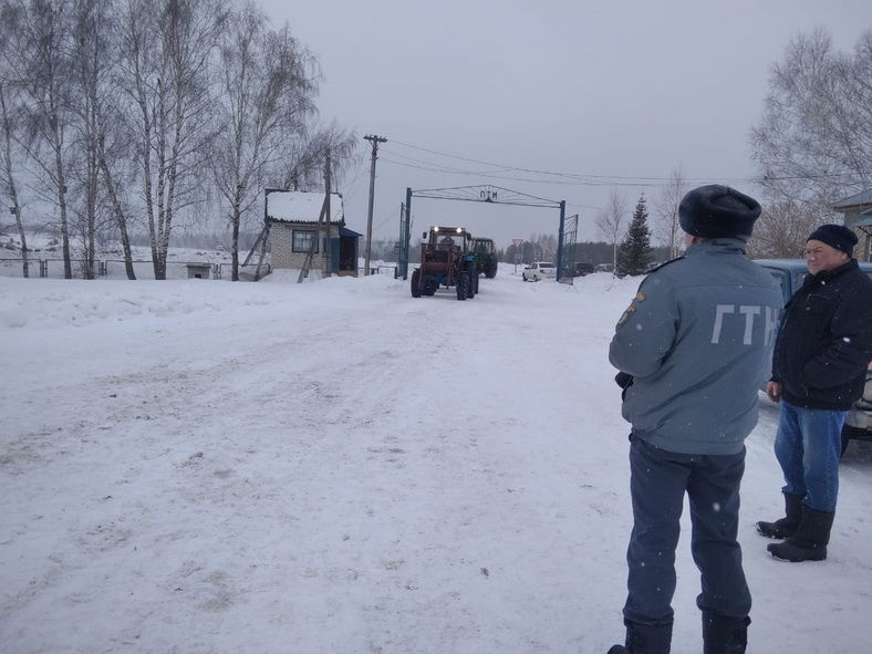 «Бөрбаш»лылар техника төзеклеге буенча имтихан тотты (+фоторепортаж)