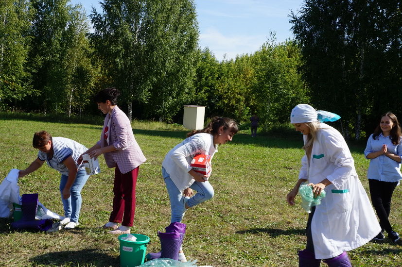 Борнак җирлегендә узган район ветеринария хезмәткәрләре көненә багышланган чарадан фоторепортаж