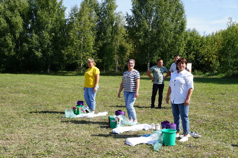 Борнак җирлегендә узган район ветеринария хезмәткәрләре көненә багышланган чарадан фоторепортаж