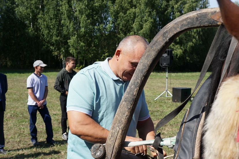 Борнак җирлегендә узган район ветеринария хезмәткәрләре көненә багышланган чарадан фоторепортаж