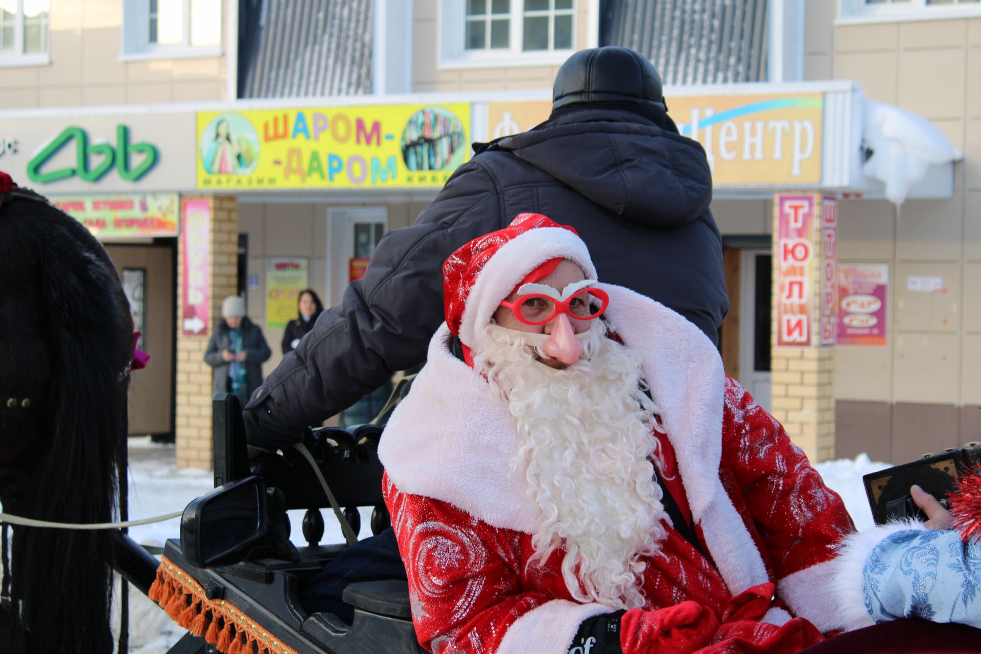 Балтачта үзәк чыршыны ачу тантанасыннан фоторепортаж