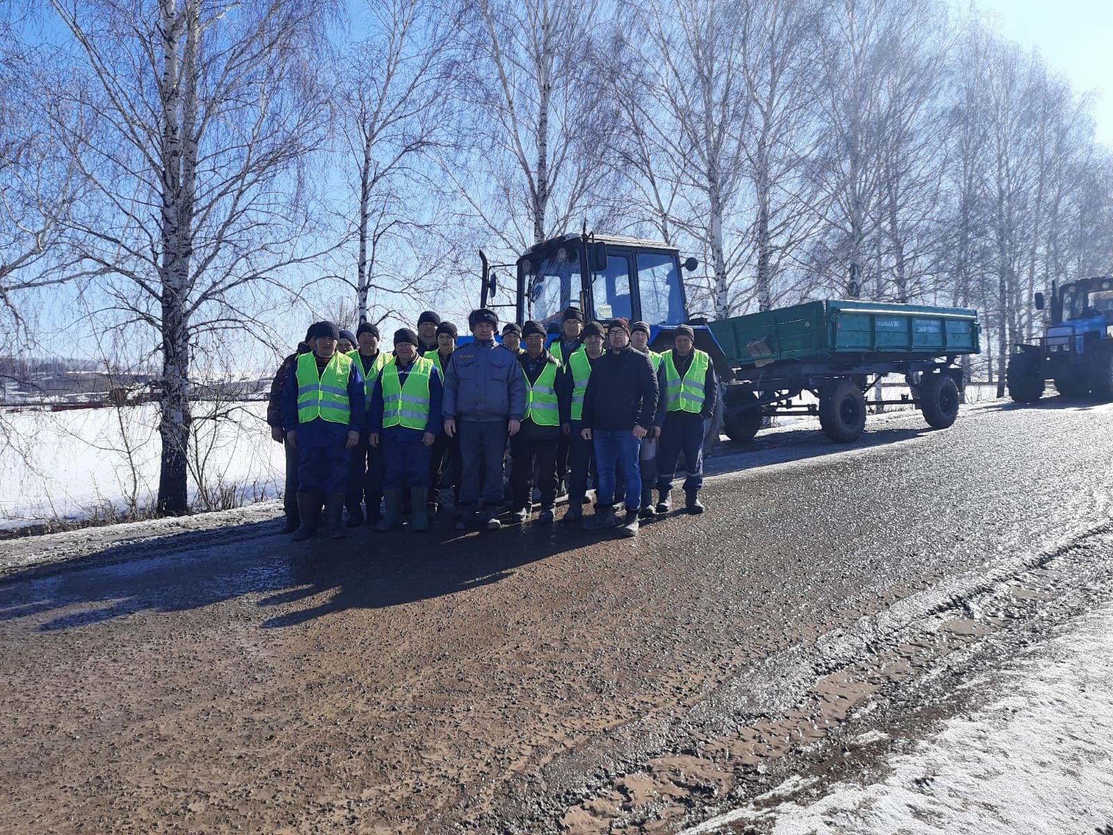 «Маяк» механизаторлары тырышлыкларына югары бәя алды (+бик күп фото)