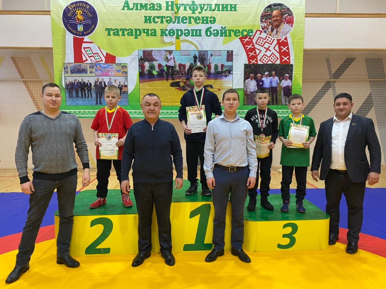 Алмаз туган авылына «кайтты» яки  көрәш ярышы ниләр белән истә калды? (+фото)