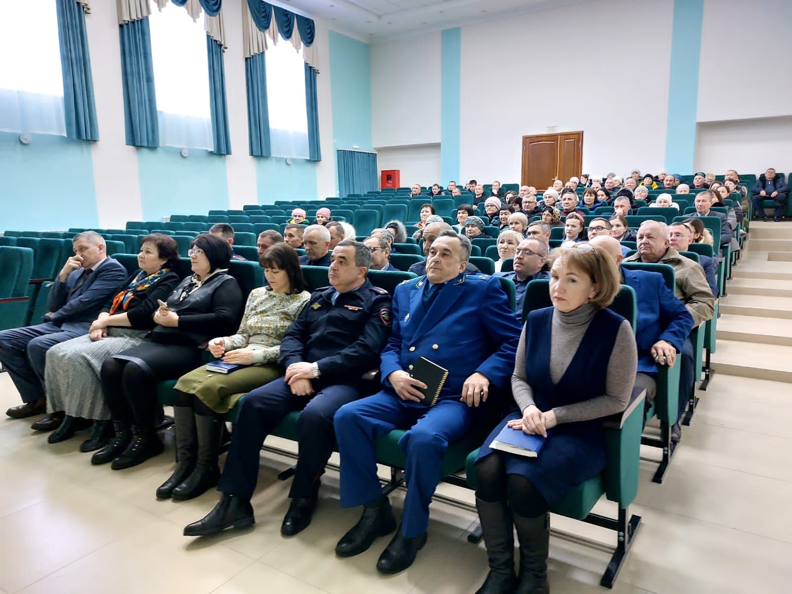 Бөрбашта халык җыены уза (фото)