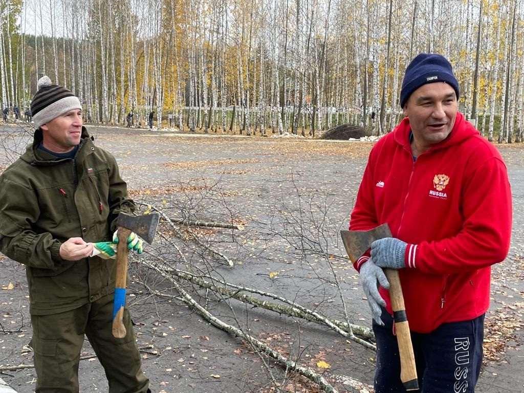 Мобилизация буенча хәрби хезмәткә чакырылганнарның гаиләләренә ярдәм итү дәвам итә (фото)