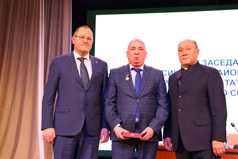 Бертөркем райондашларыбызга дәүләт бүләкләре тапшырылды (фото)