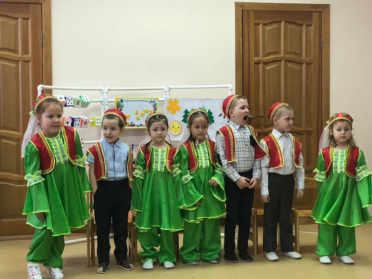 Кунырда «Әбиемнең күңел сандыгы»н барладылар (фото)