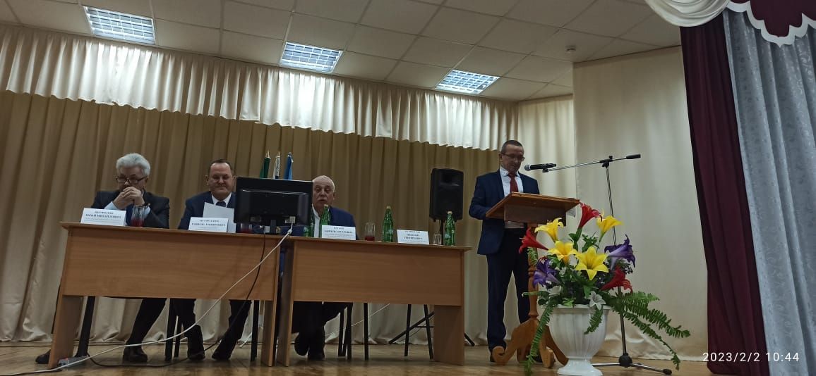 «Дуслык»та хисап җыелышы бара (+фото)