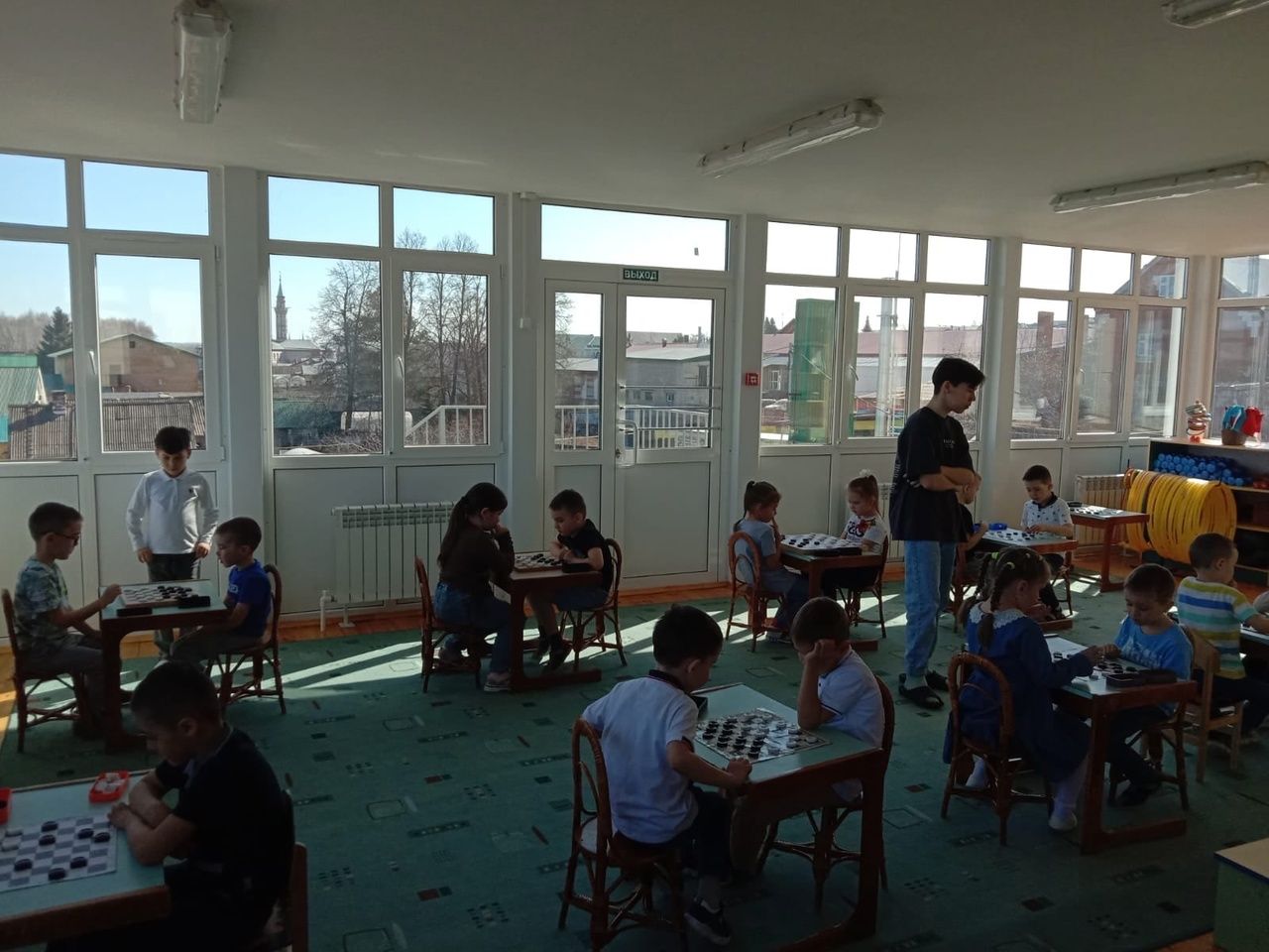 Балтачта Закировлар гаиләсе шашка ярышлары уздырды (фото)
