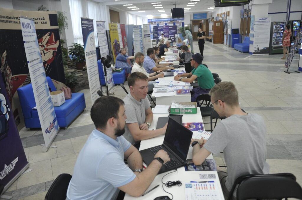 Абитуриентларны нинди яңалыклар көтә?