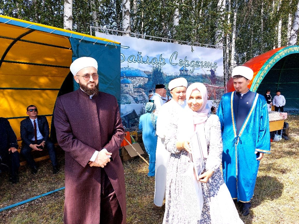Байлар Сәрдегәнендә Чишмә бәйрәме гөрли
