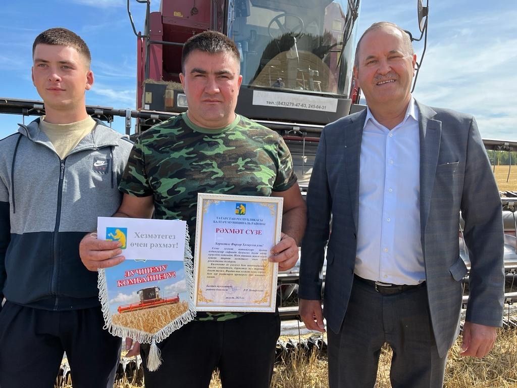 «Сорнай» дан Фирзәр Газизов вымпел иясе булды (фото)