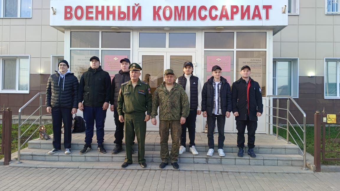 Киттеләр: хәерле юл, егетләр!