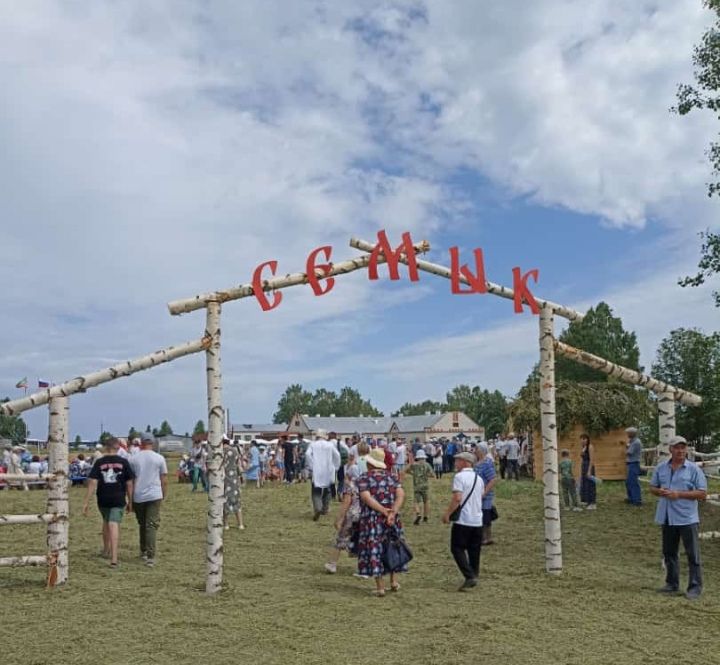 Федоровлар гаиләсе «Семык» республика мари бәйрәмендә катнашты (фото)