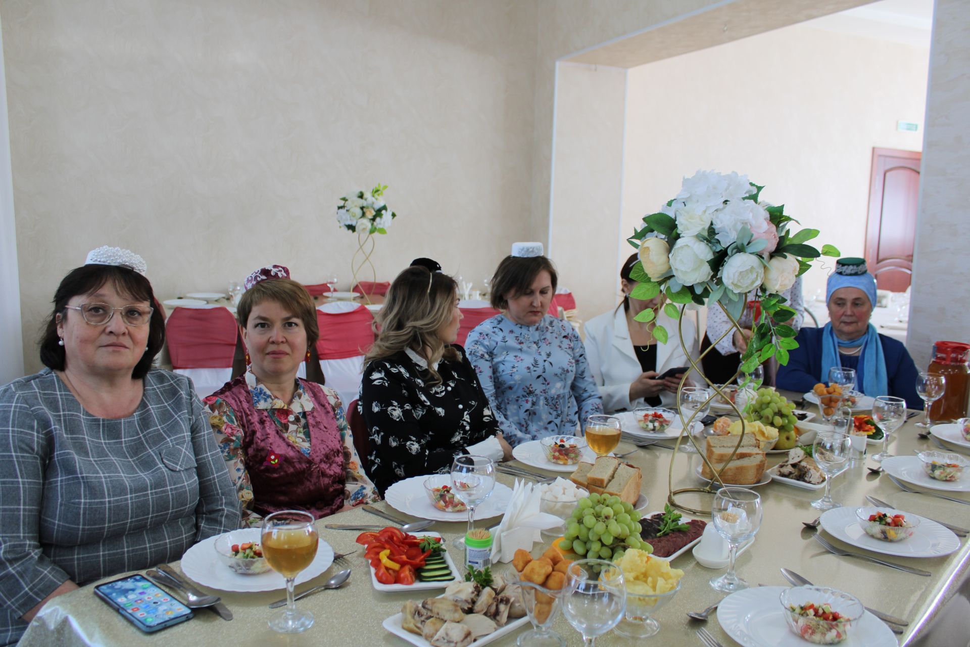 Истәлекле вакыйгалар: «Ак калфак«ның бәйрәм мизгелләре (фоторепортаж)