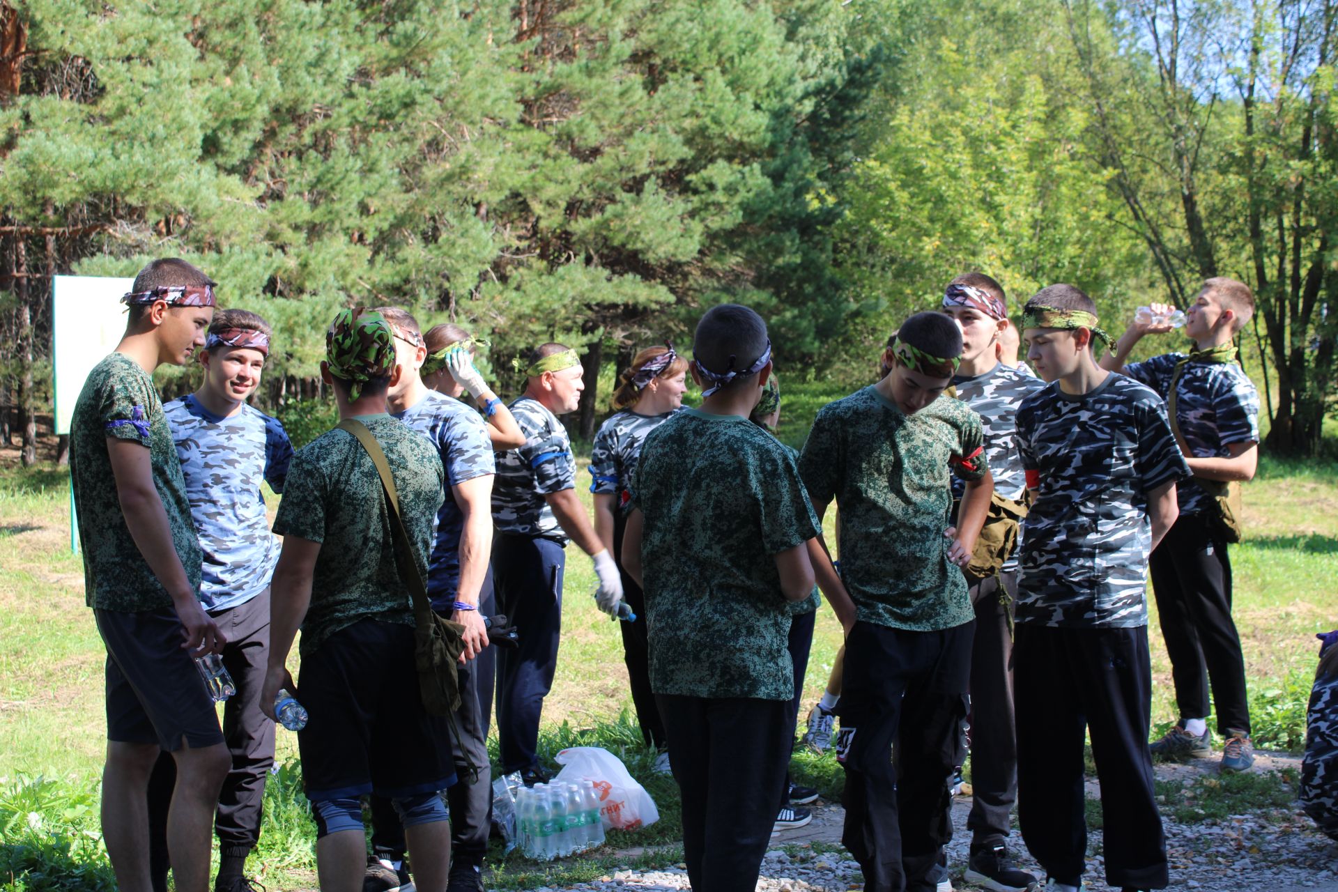 Бүген «Сабантуй» ял паркында узган уеннардан фоторепортаж