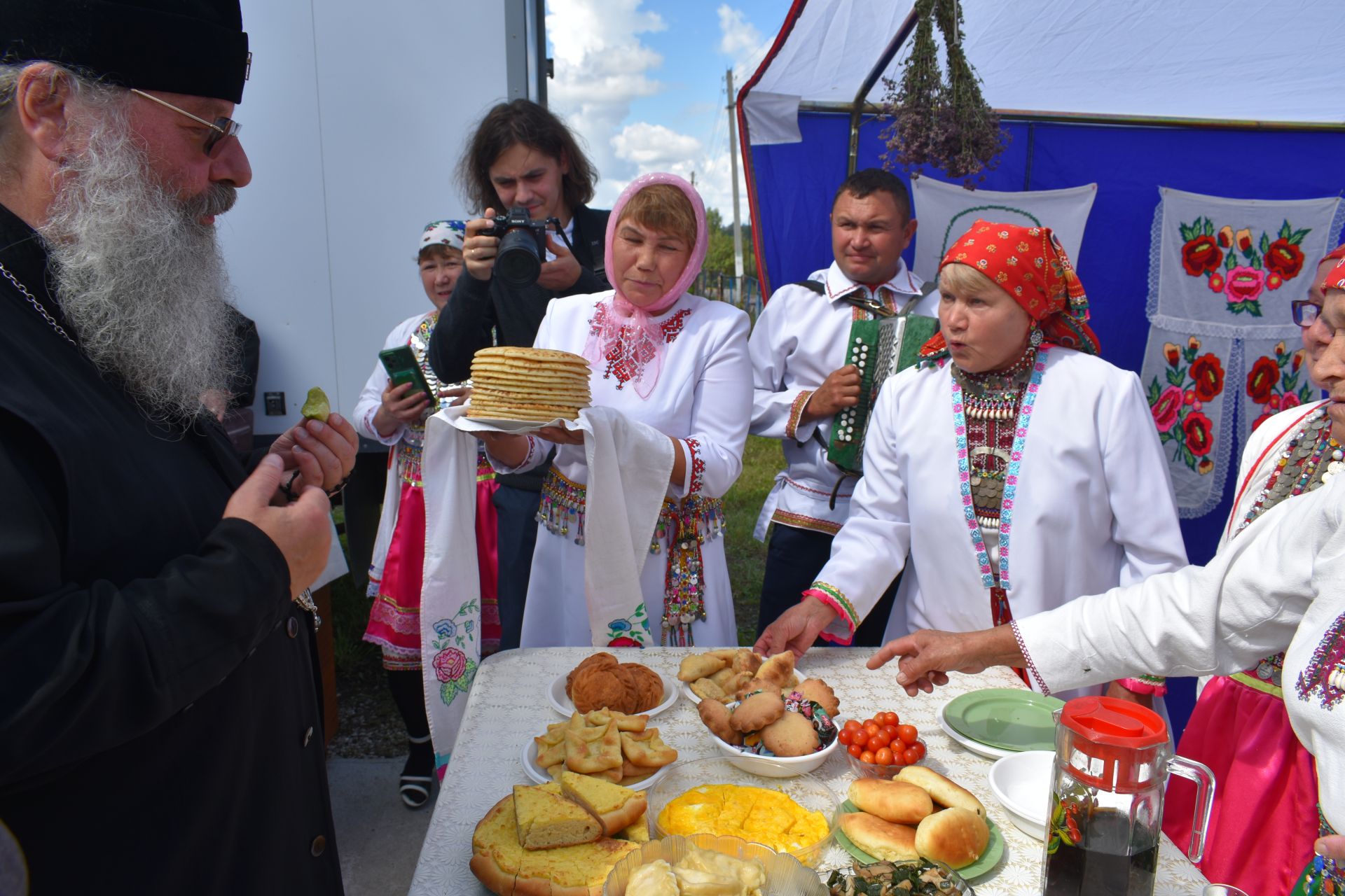 Ципьяе Казанской но Татарстанской митрополит Кирилл вуылӥз (+фоторепортаж)