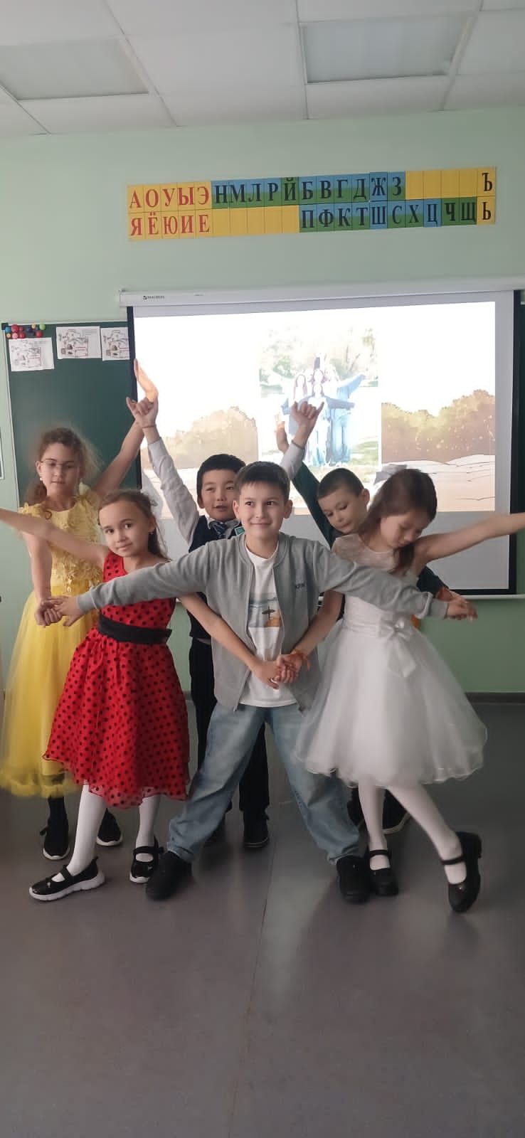 Иркәнең иркәләре бәйрәмне бик ярата