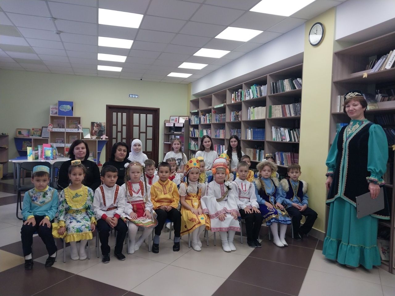 Балтач үзәк балалар китапханәсендә “Безне берләштерүче көн” чарасы узды