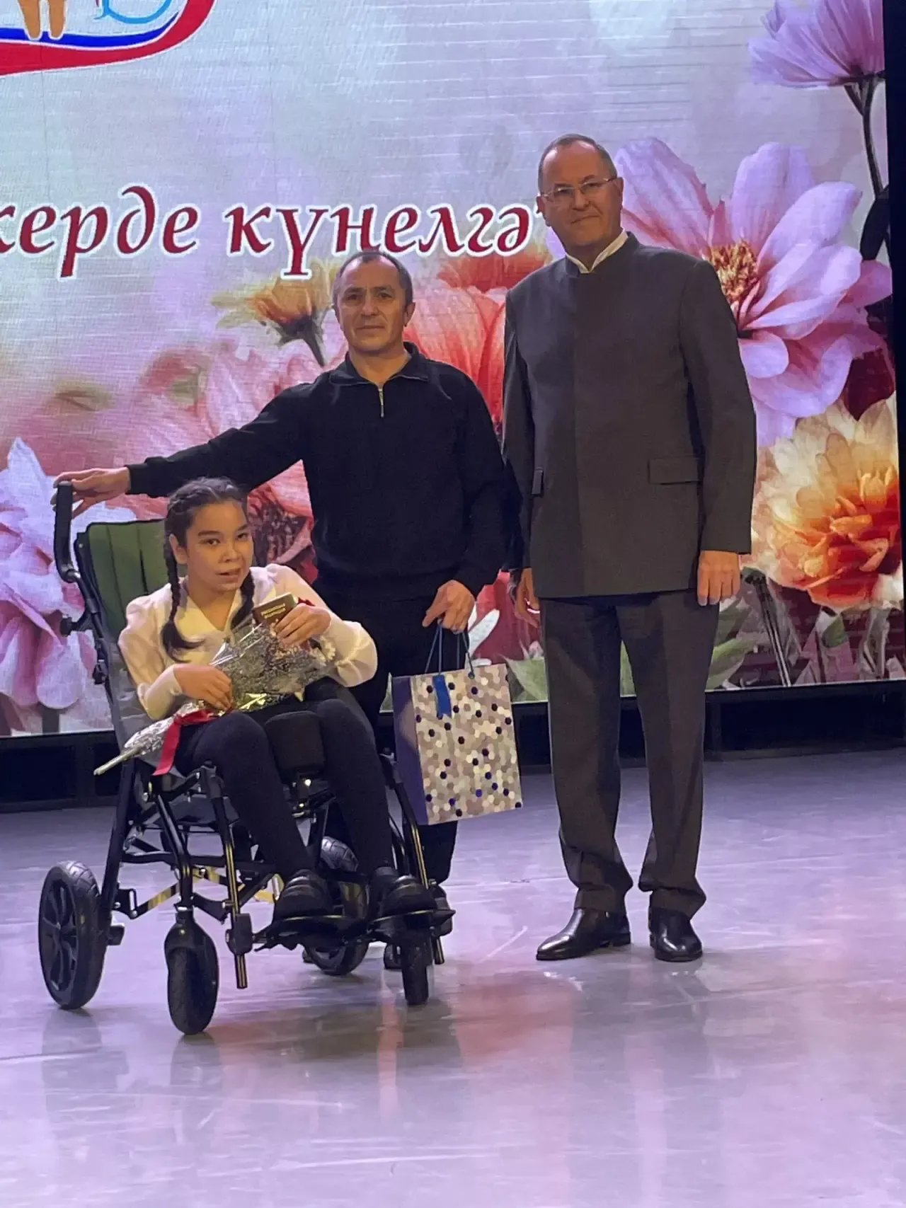 Балтачта «Сандугач керде күңелгә» концерт бара