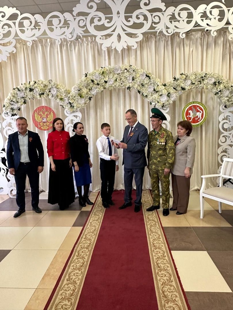 Балтачта Бөек Җиңүнең 80 еллыгы уңаеннан, 20 мәктәп укучысына паспорт тапшырылды
