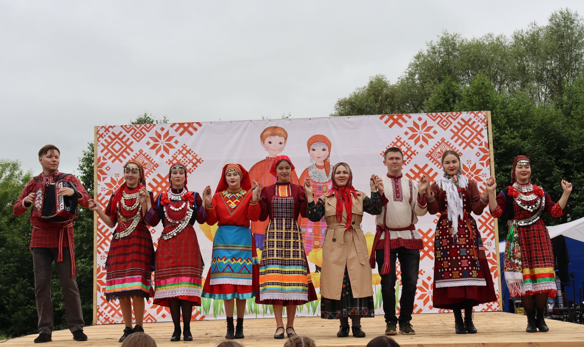 «БиГерд» удмурт калыклэсь лулчеберетсэ, сям-йылолъёссэ, кылзэ утёнэ но азинтонэ ас люкетсэ пыртэ