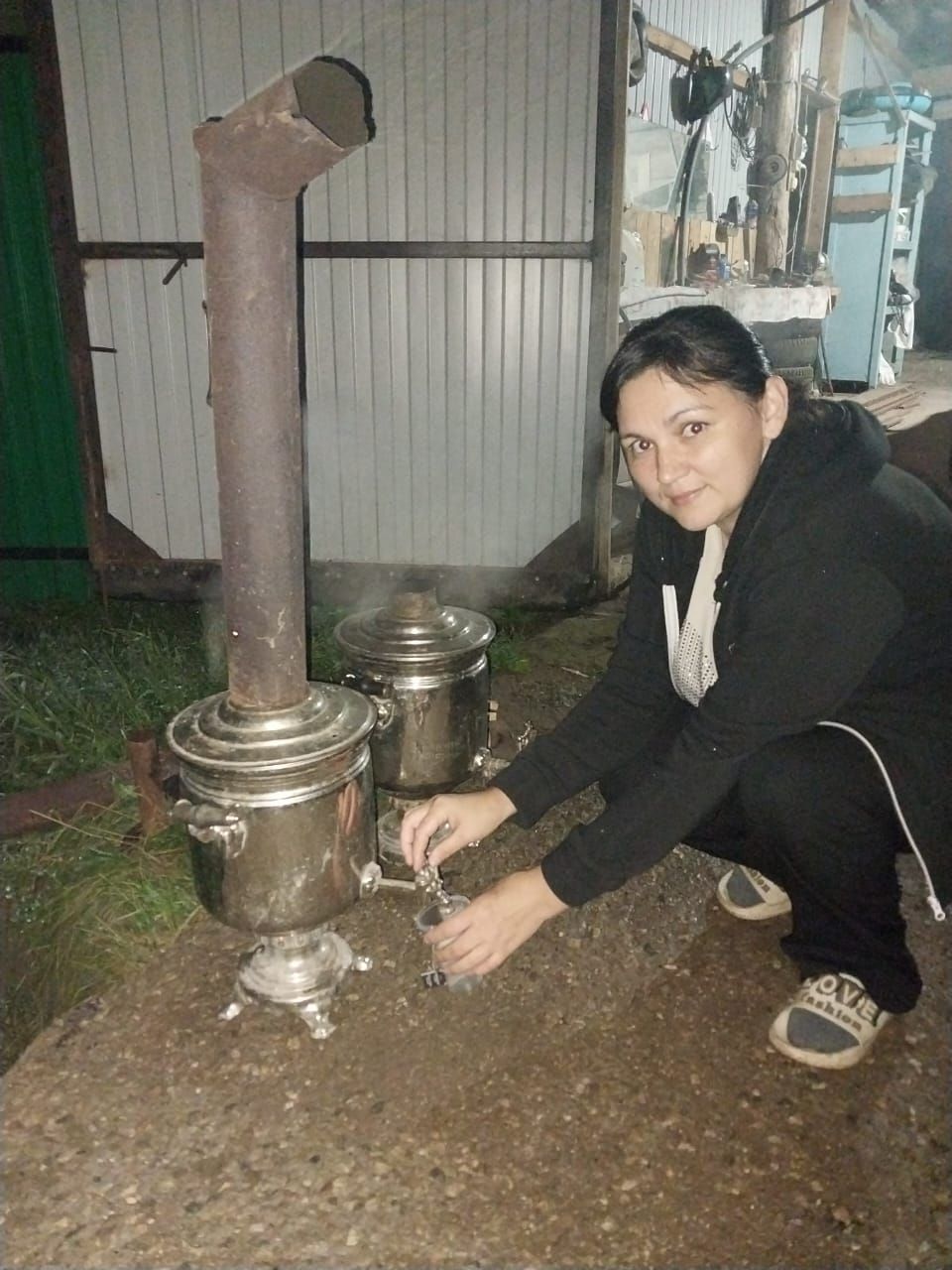 Куныр авылының югары оч балалары зур концерт әзерләп, авылдашларын кунакка дәшкән