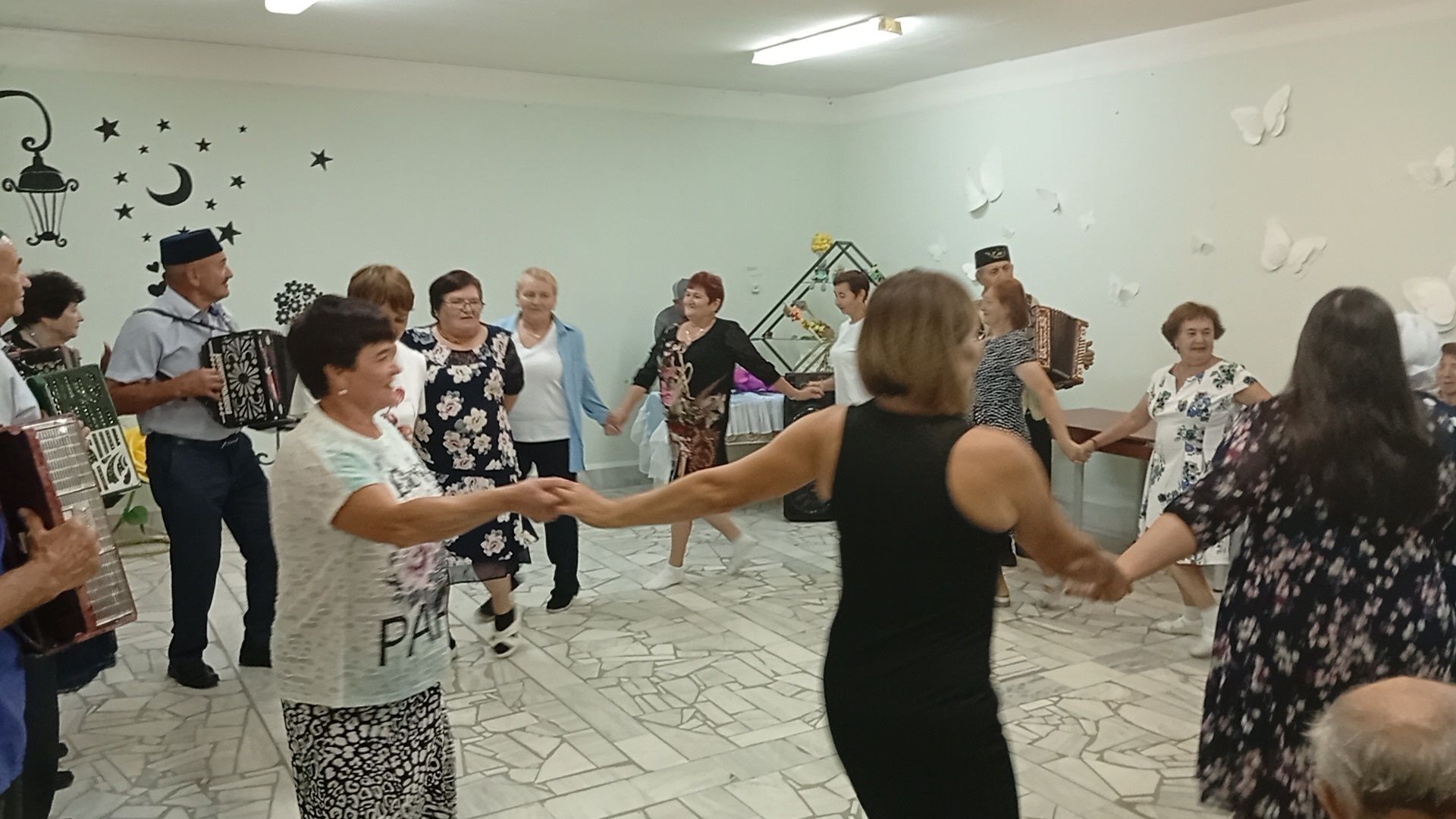 Шеңшеңәрлеләр «Наз»да кунакта