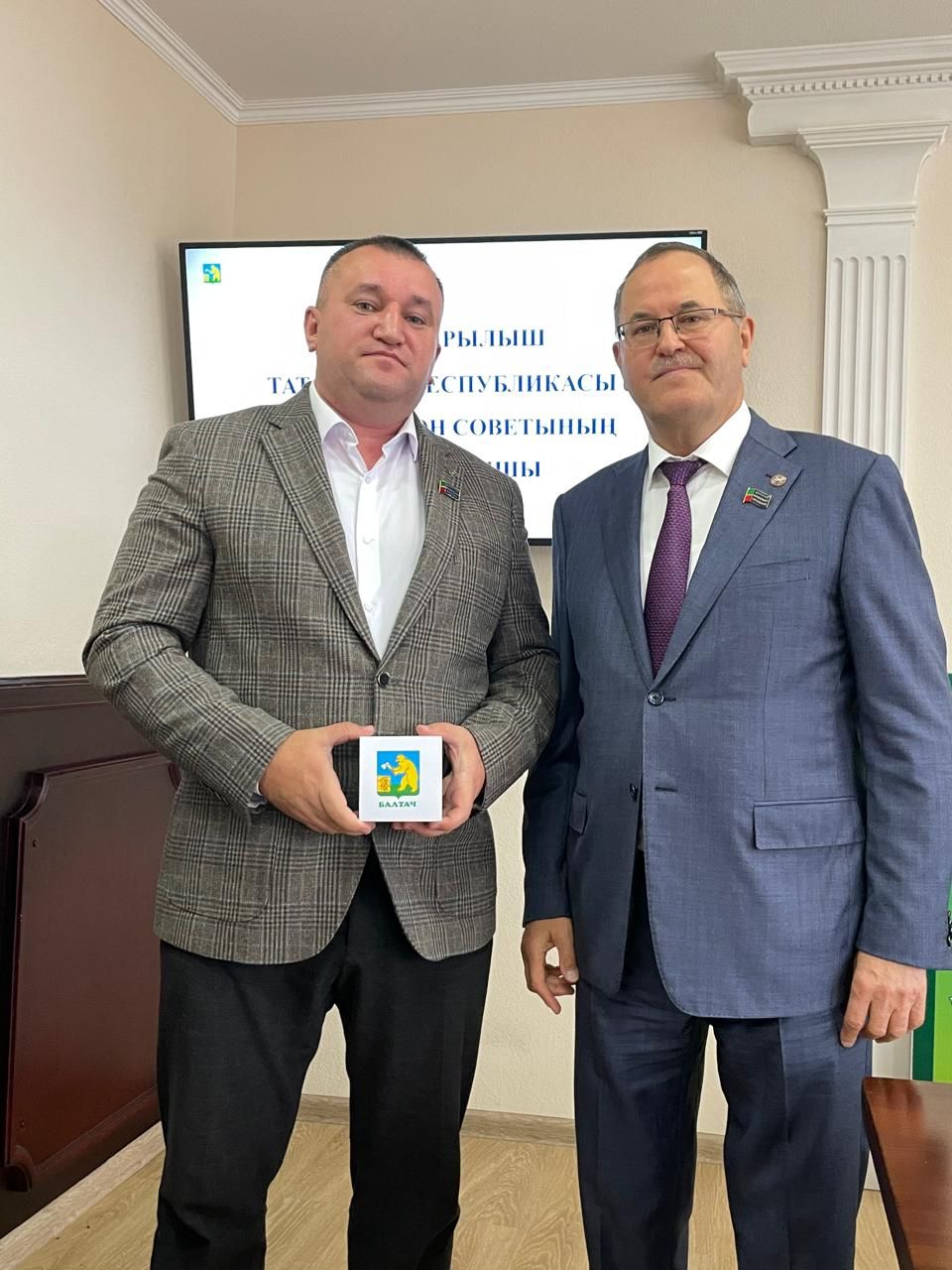 Балтачта бертөркем депутатларга Рәхмәт хатлары тапшырылды