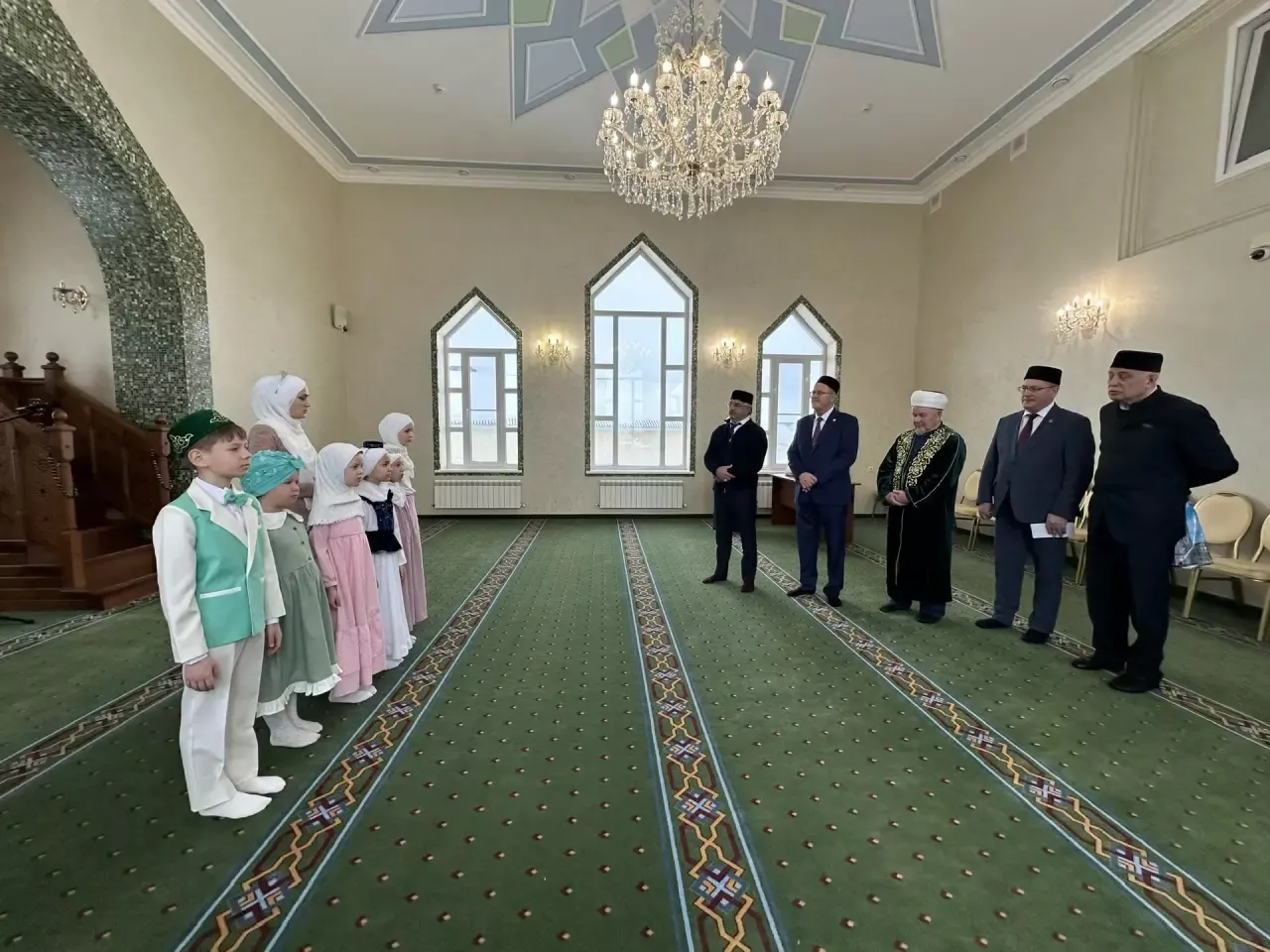 Васил Шәйхразыев Балтачтагы эш сәфәрен «Балтач нуры» мәчетеннән башлады