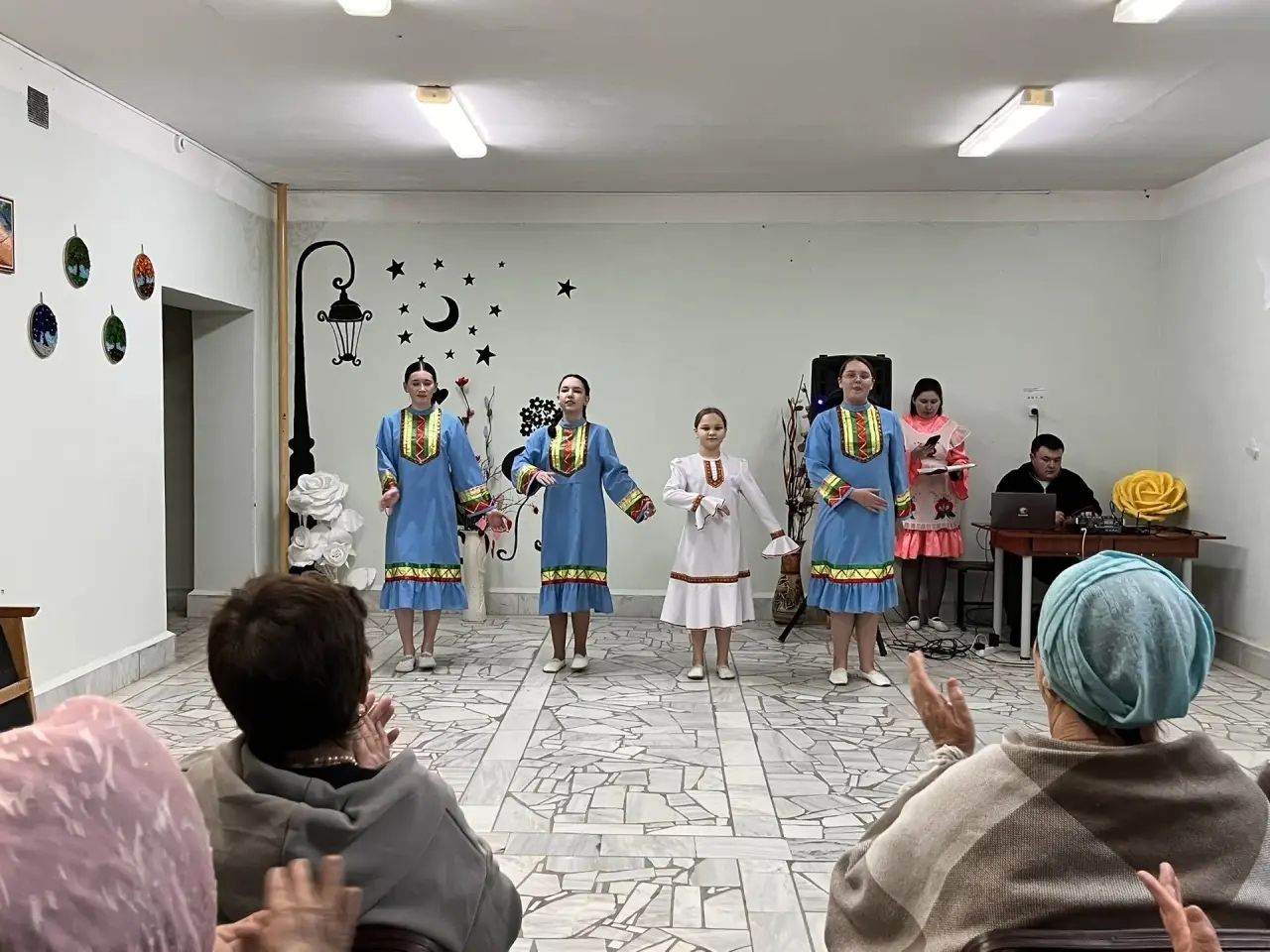 Дорга үзешчәннәре «Наз»да концерт куйды