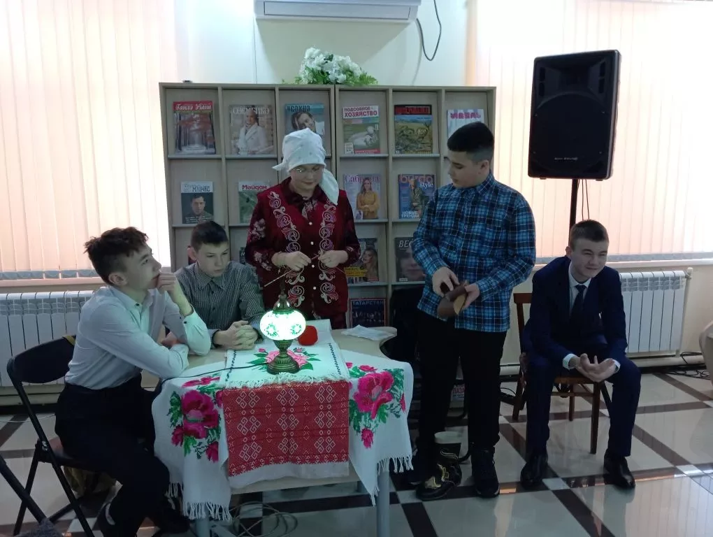 Балтач үзәк зурлар китапханәсендә  «Батыр үлә, үлмәс ат алып» дип исемләнгән әдәби кичә үтте