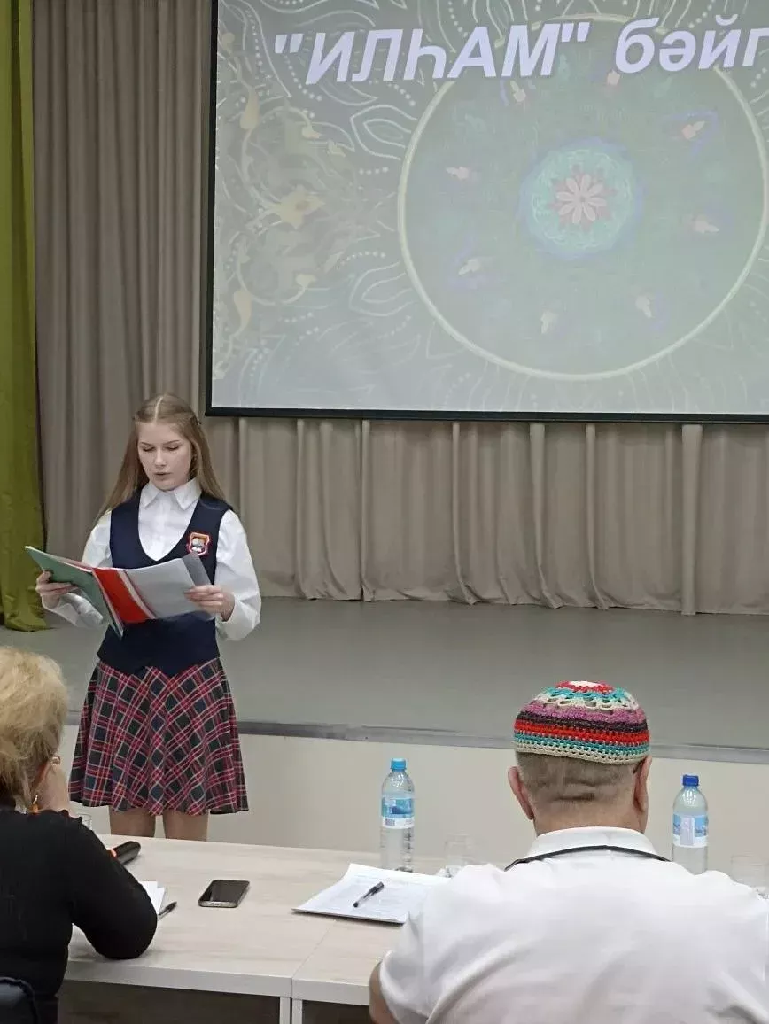 Балтач укучылары  «Илһам» Бөтенроссия яшь язучылар бәйгесенеӊ зона этабында катнашты