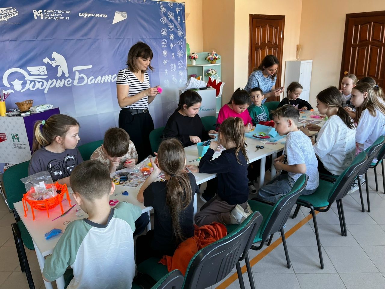 «Факел»да әтиләре махсус хәрби операция зонасында булган балалар өчен чара уздырдылар