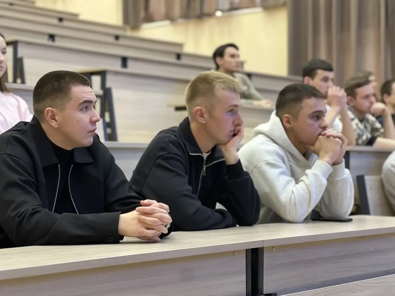 Балтач районы җитәкчелеге Казанда үзебезнең студентлар белән очрашты
