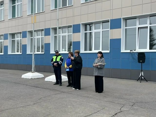 Балтач мәктәбендә юл хәрәкәте кагыйдәләренә багышланган профилактик әңгәмә үтте