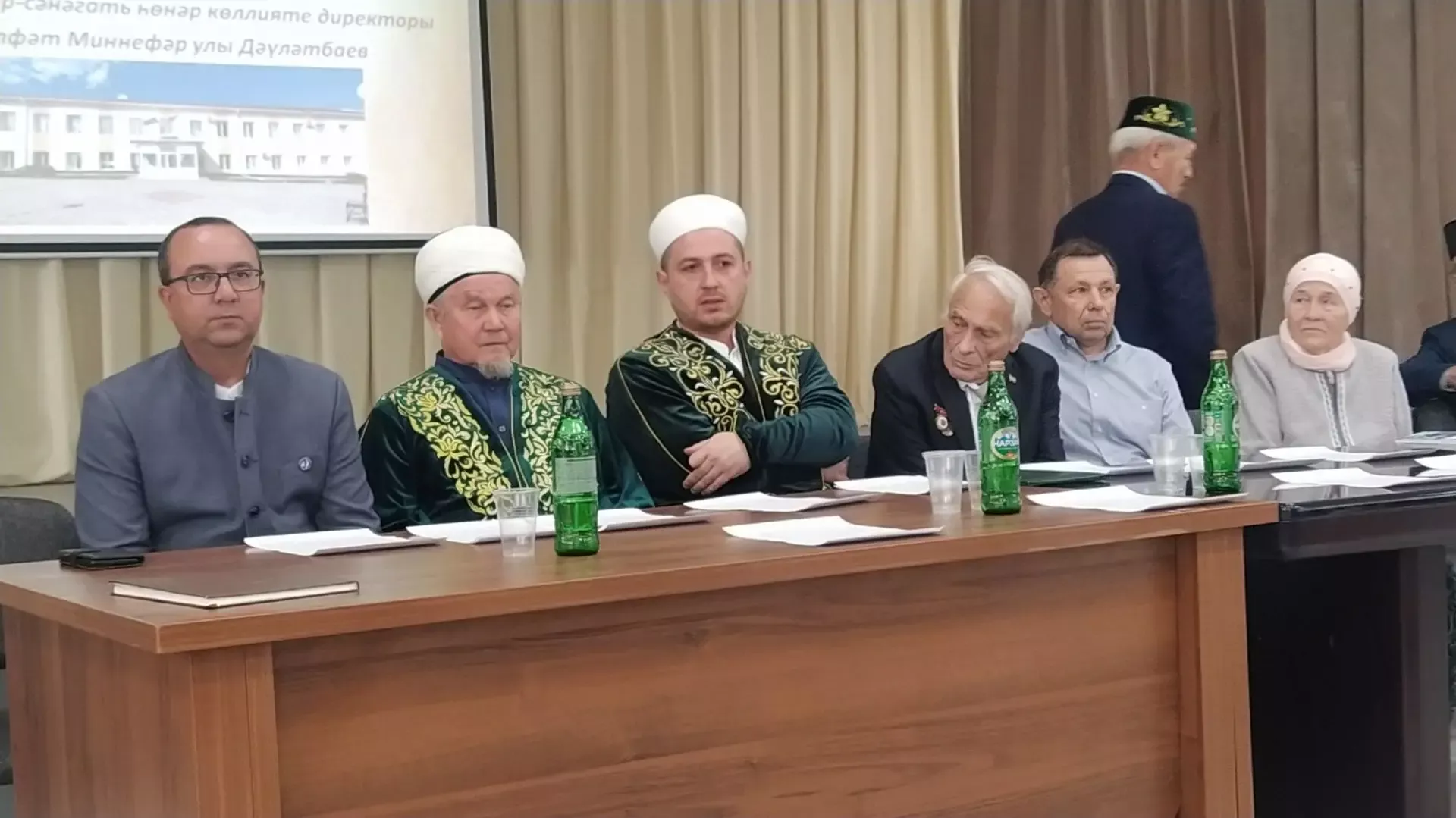 Балтачлылар Габдрахман Ишморатов истәлегенә фәнни-гамәли конференциядә катнашты