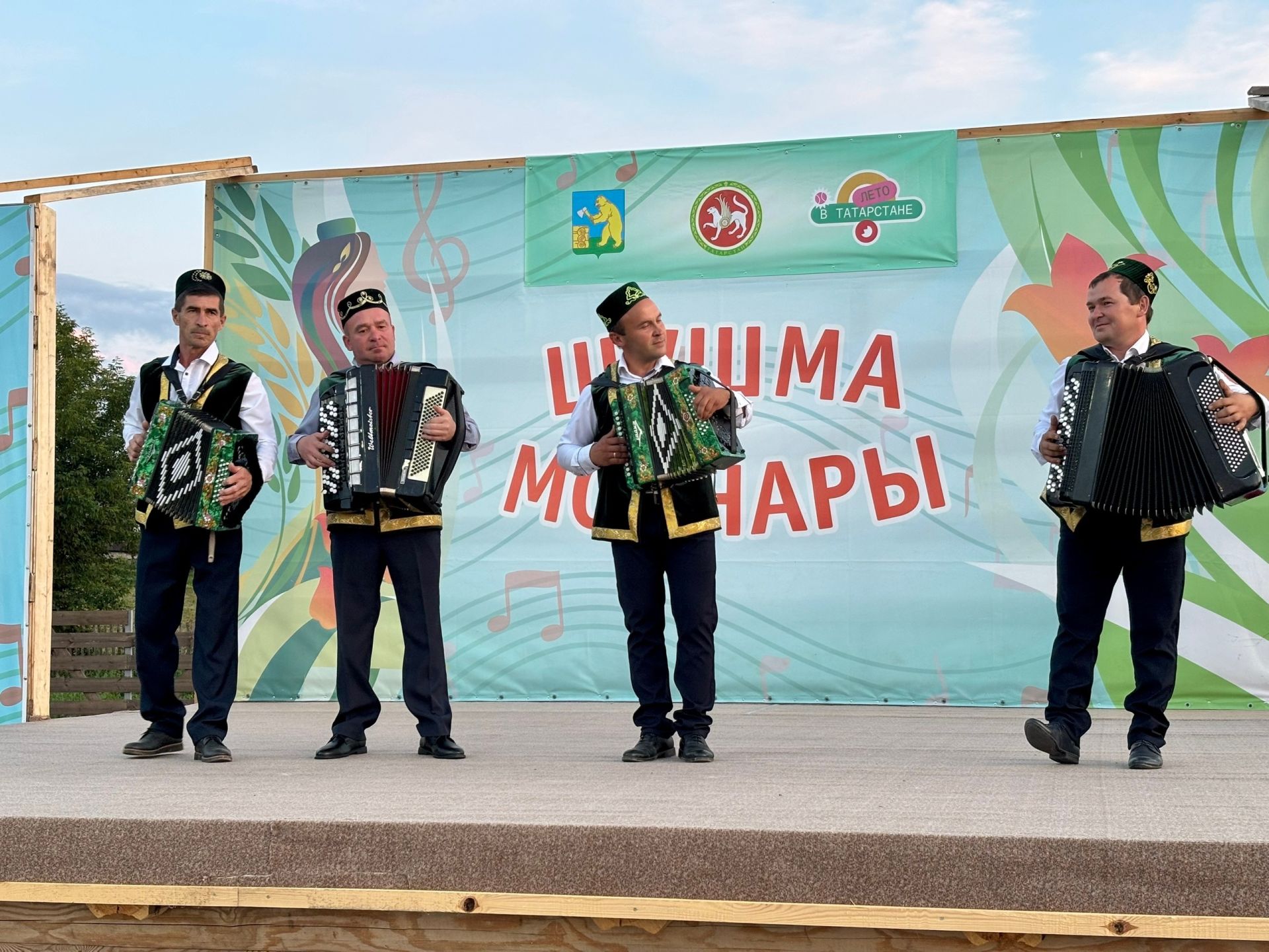 «Шушма моңнары»н Балтач сөт-май комбинаты дәвам итте