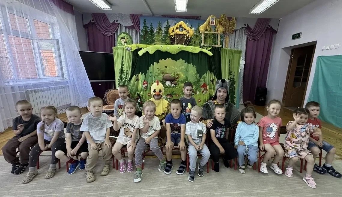 Бишенче номерлы балалар бакчасында «Алина» курчак театры артистлары кунакта булды