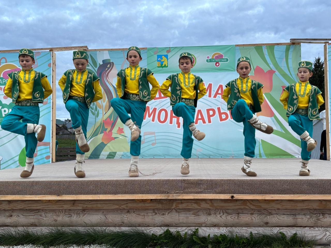 Бүген «Шушма моңнары» кабат барча җыр-моң сөючеләрне үзенә җыйды