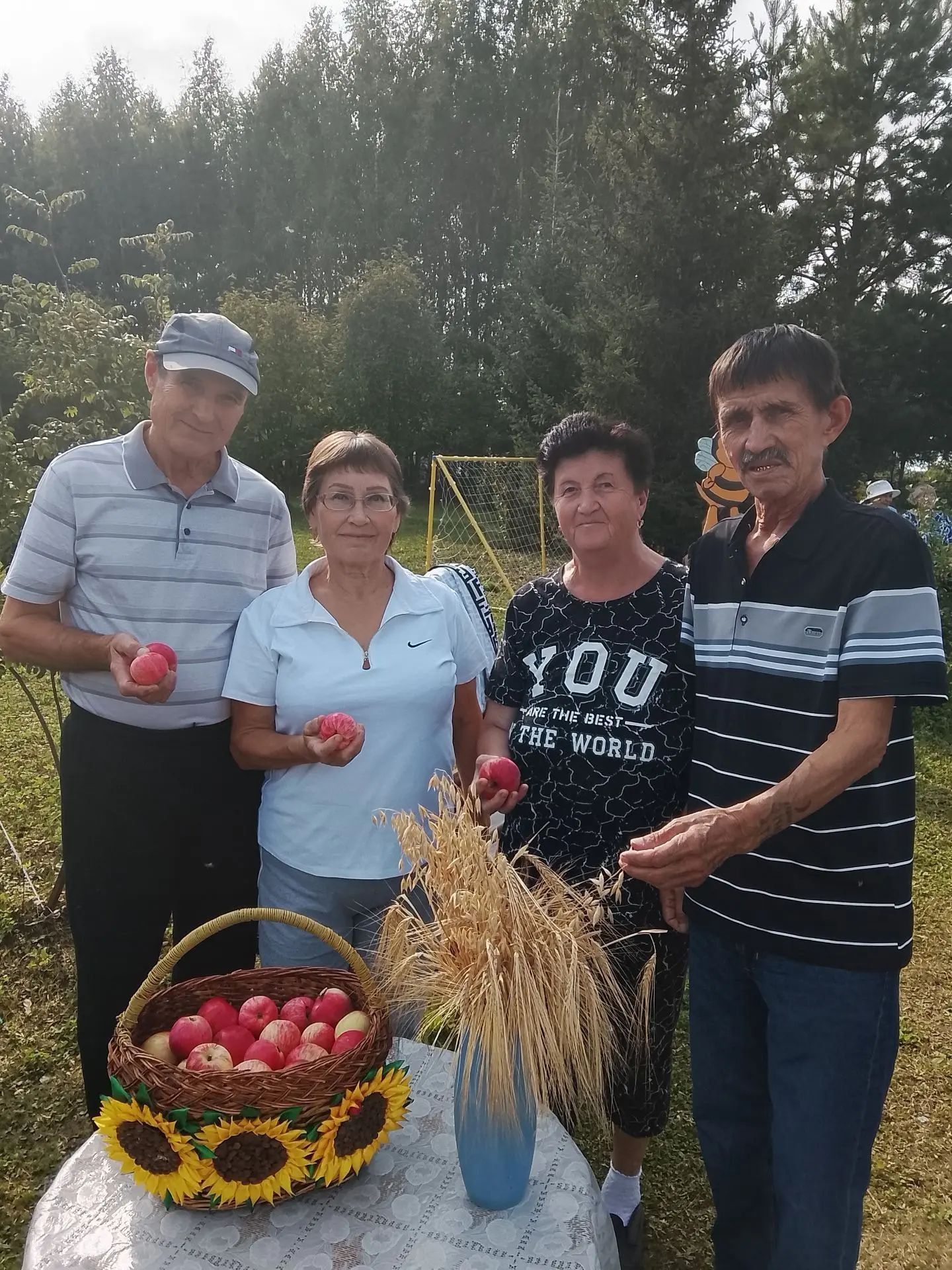 Социаль-тернәкләндерү үзәгендә Алма Спасы узды