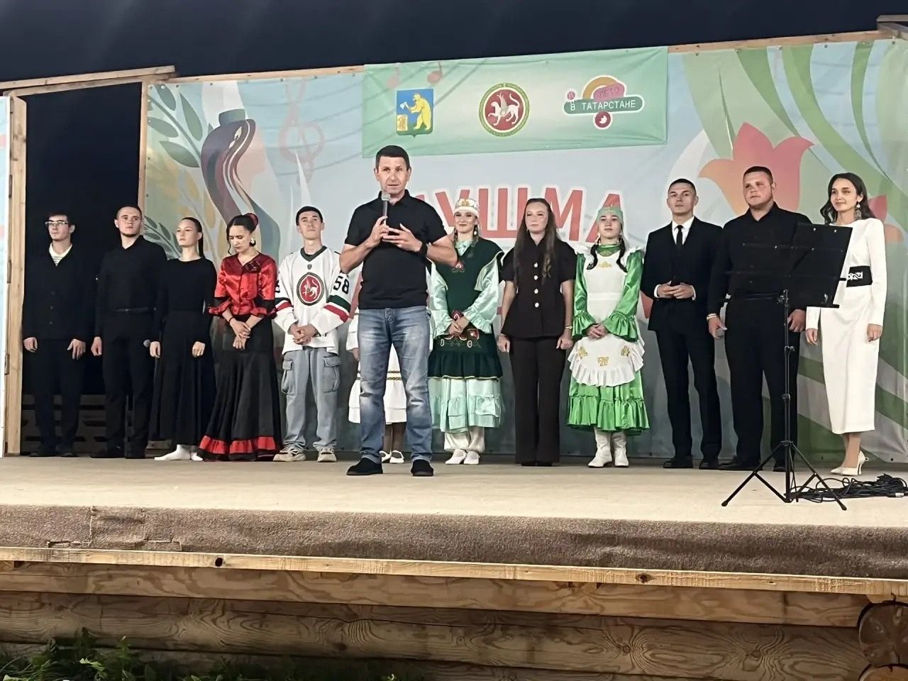«Шушма яр буе» — яшьлек мәйданы: студентлар концерты гөрләп узды!