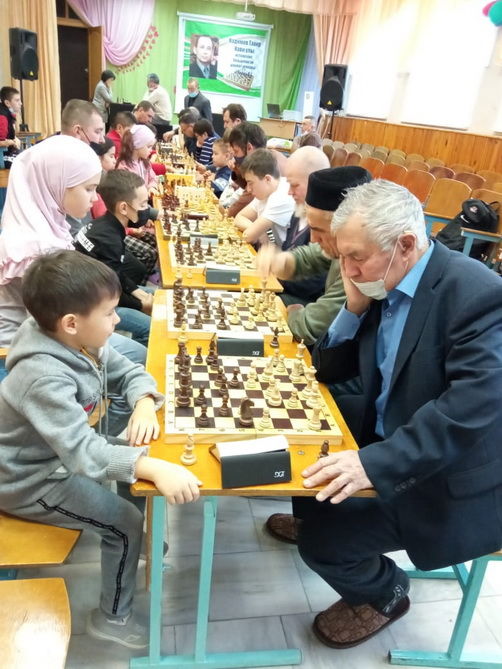 Таһир Кадимов истәлегенә багышланган шахмат ярышлары узды