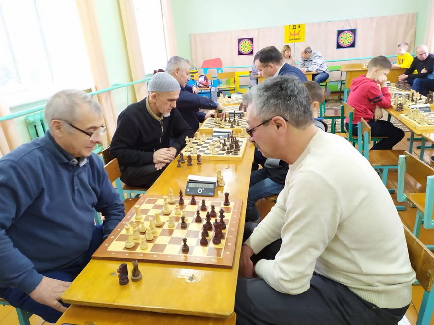 Таһир Кадимов истәлегенә багышланган шахмат ярышлары узды