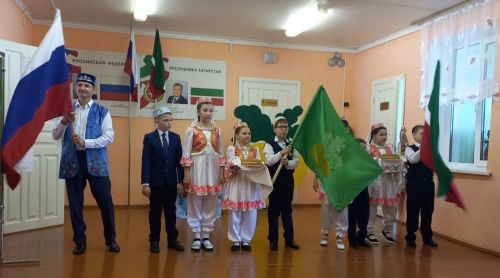 Көшкәтбаш башлангыч мәктәп-балалар бакчасы җитәкчеләр нигә җыелган? (фото)